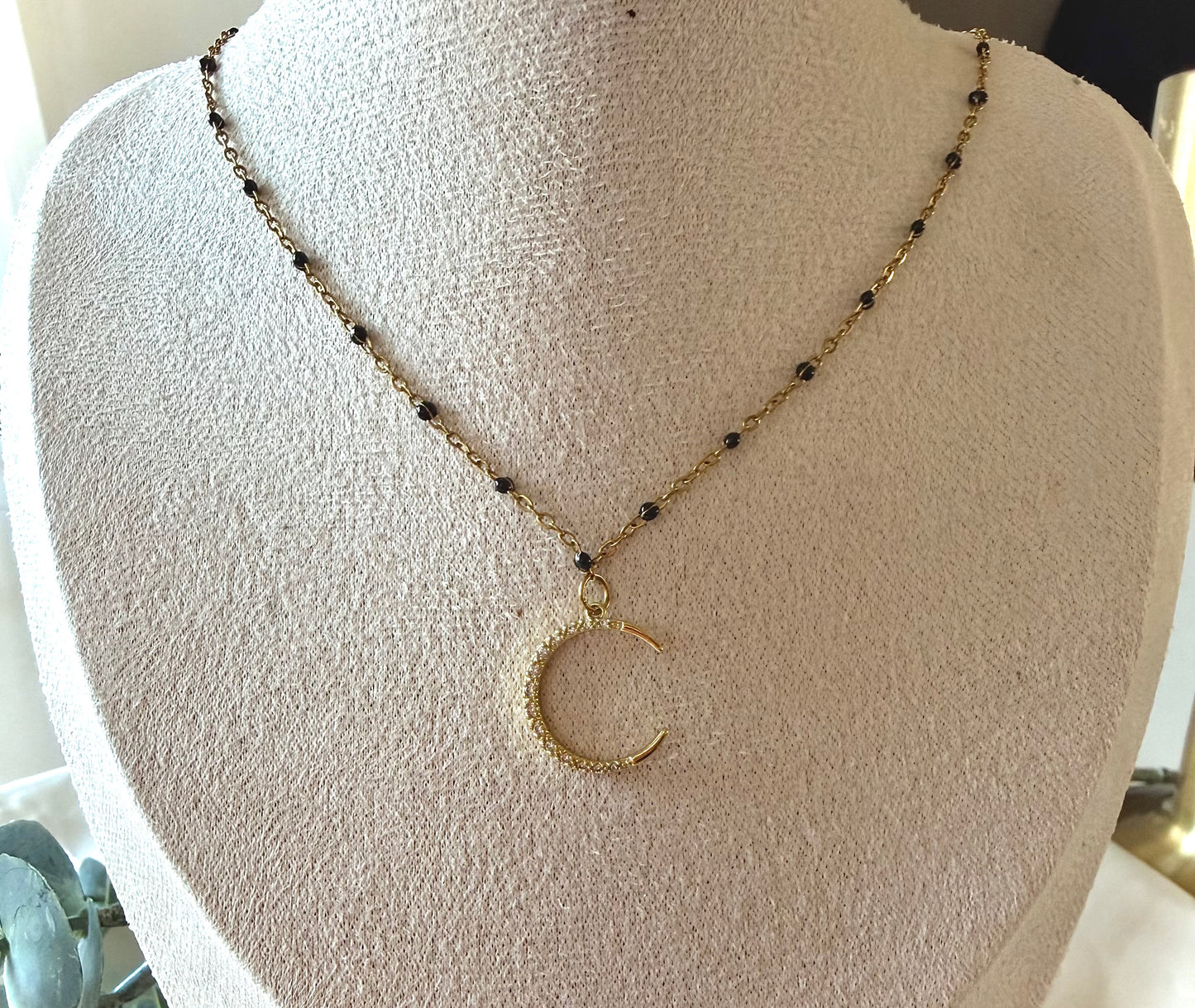 Collier éclipse